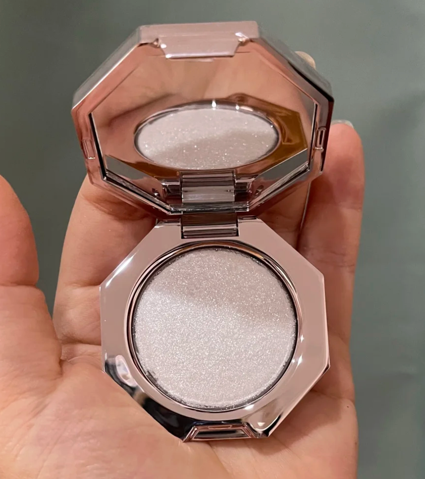 Fenty Beauty Diamond Bomb 